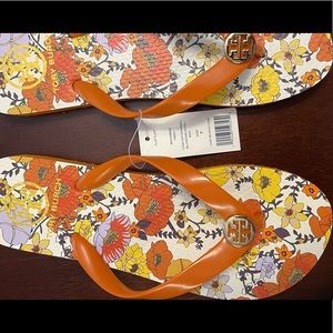 Tory Burch Flip Flops size 7 NWT